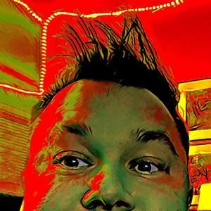 Meet your Posher, Levi